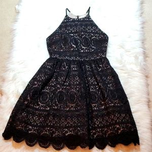 Soprano black with cream underlayer size small in like NEW condition